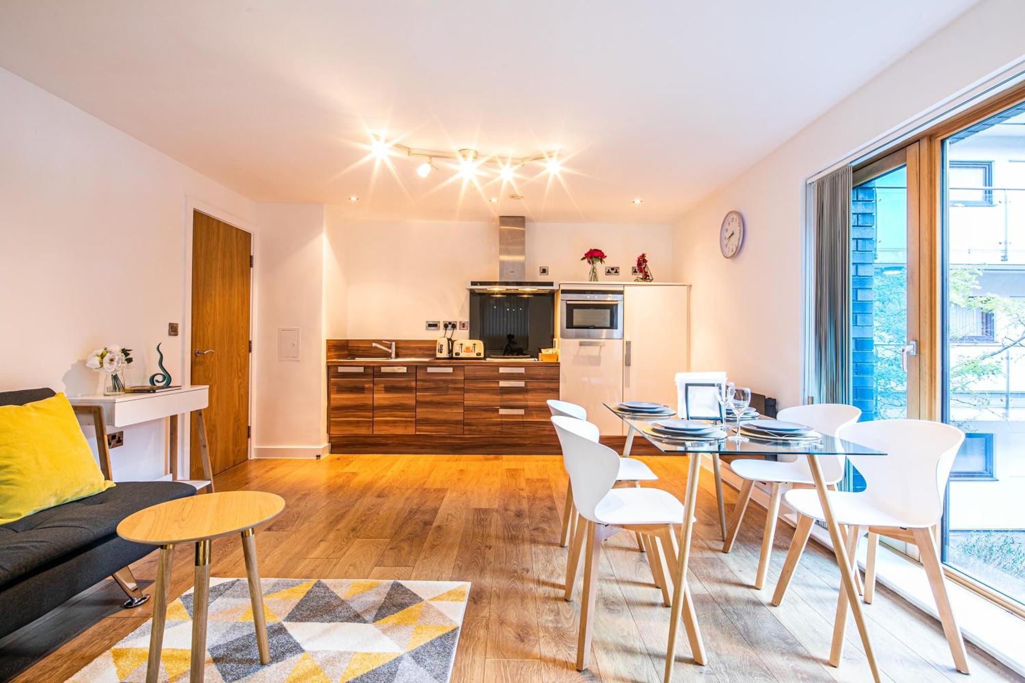 Stylish 2 Bed Apt 18 - City Centre, Free Parking, Espresso Machine & Netflix - Hosted By Stay Host Save Σέφιλντ Εξωτερικό φωτογραφία