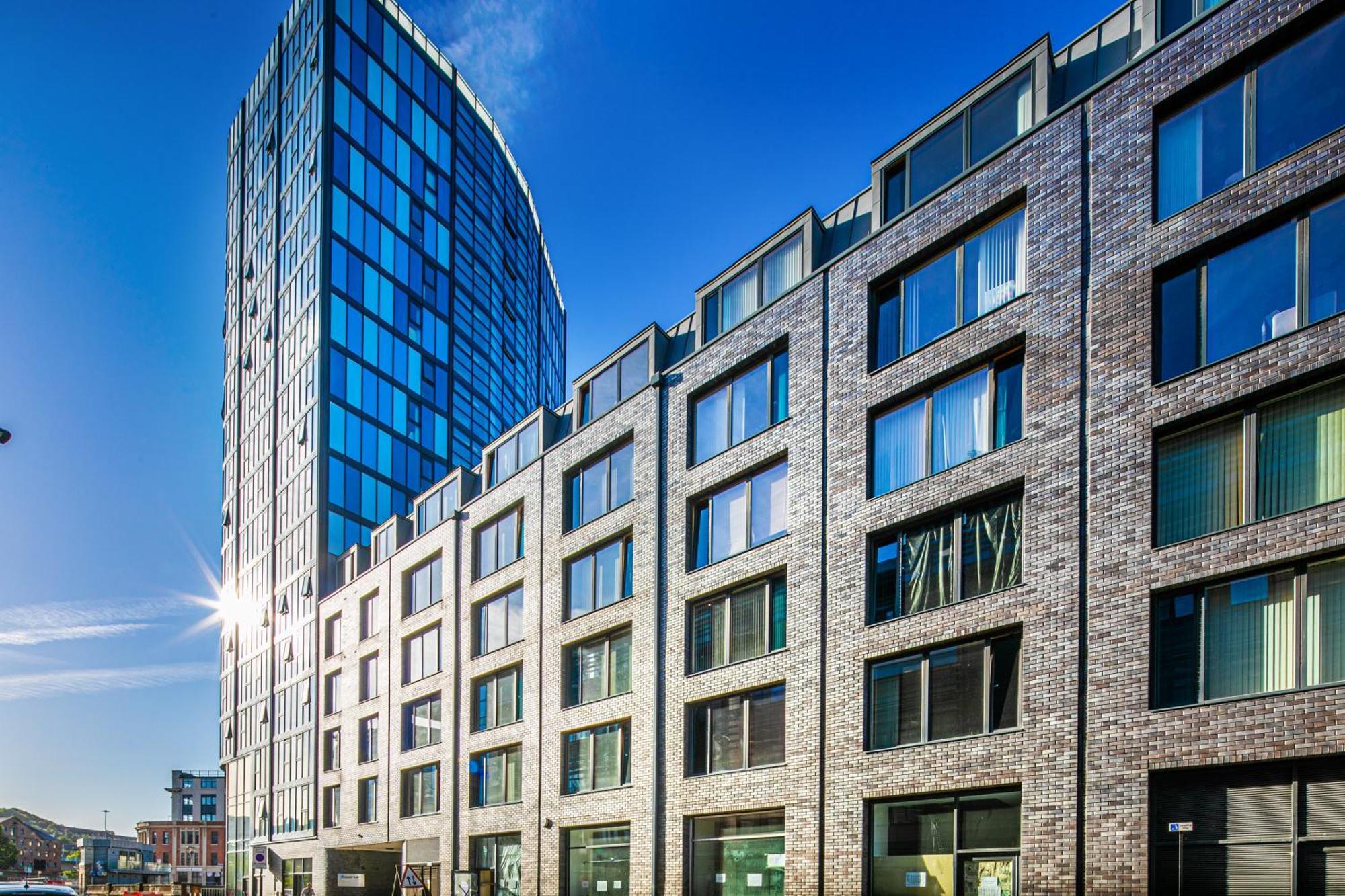 Stylish 2 Bed Apt 18 - City Centre, Free Parking, Espresso Machine & Netflix - Hosted By Stay Host Save Σέφιλντ Εξωτερικό φωτογραφία