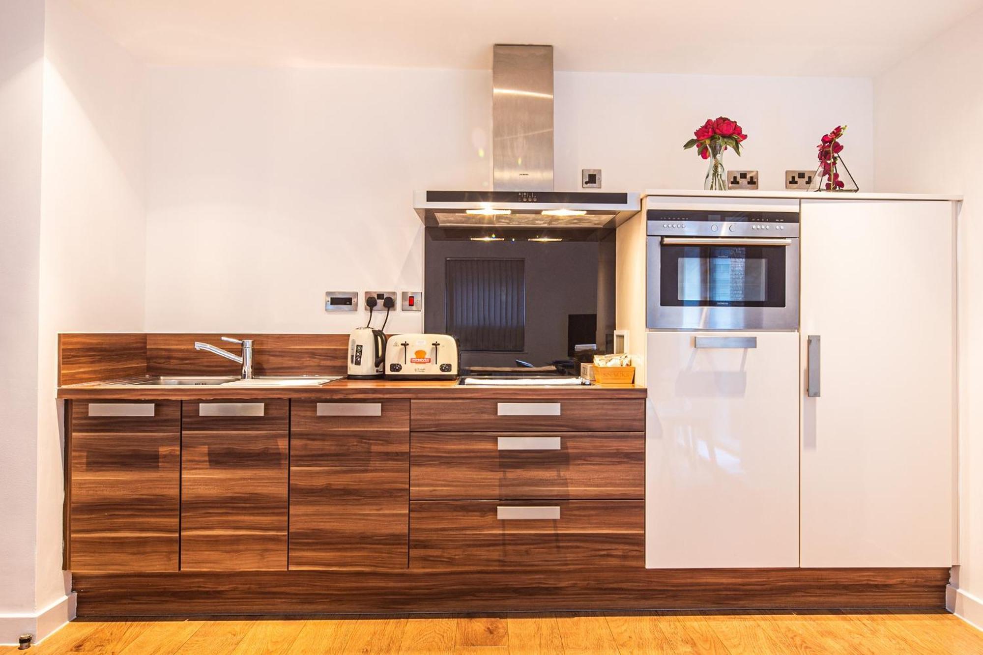 Stylish 2 Bed Apt 18 - City Centre, Free Parking, Espresso Machine & Netflix - Hosted By Stay Host Save Σέφιλντ Εξωτερικό φωτογραφία
